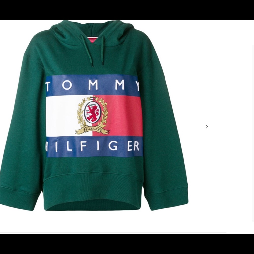 Tommy Hilfiger Sweatshirt NWOT